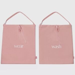 Hanky Panky Blush Pink Travel Drawstring Laundry Bags Wash &‎ Wear Print NEW